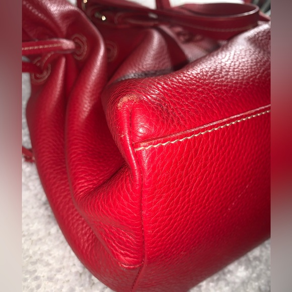 Dooney & Bourke draw string red Handbag- Preloved - Picture 5 of 11